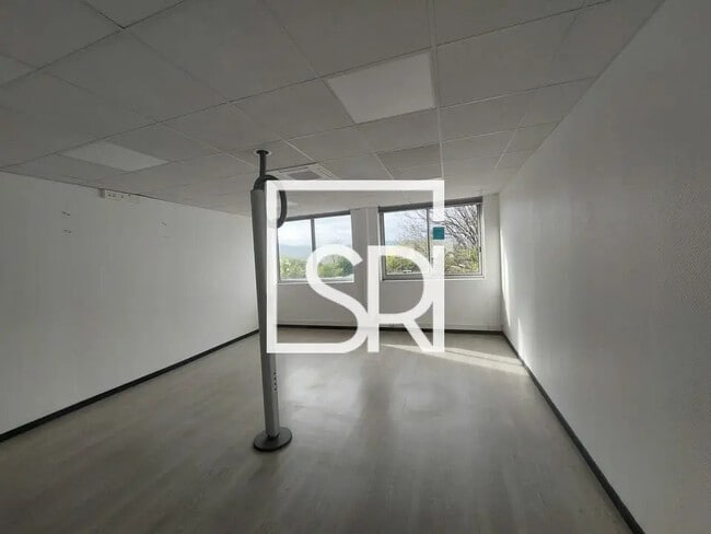 Plus de détails pour Bureau à vendre