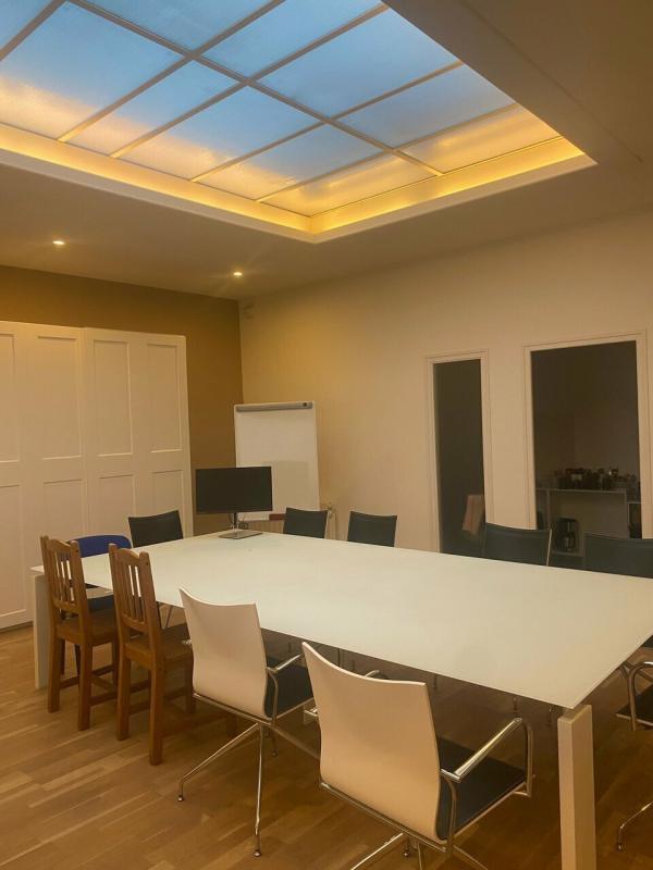 Plus de détails pour Bureau à vendre