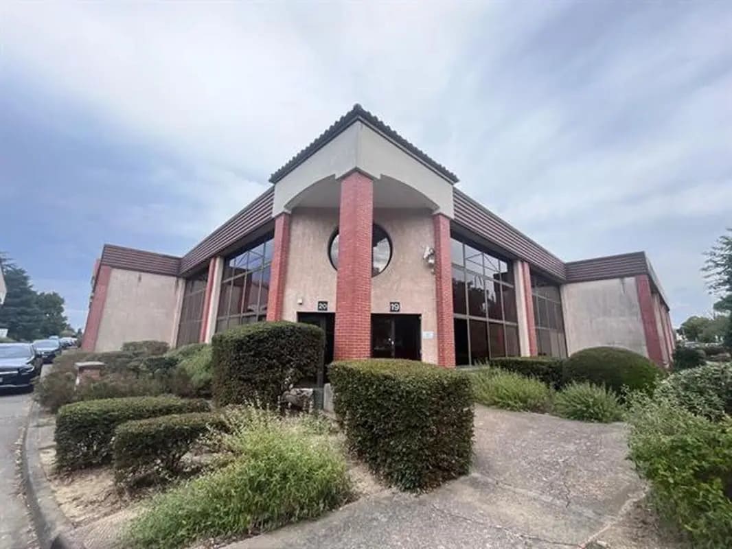 18 Avenue Charles De Gaulle, Balma à louer Photo de l’immeuble– Image 1 sur 12