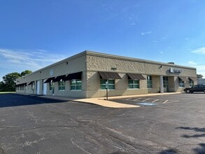 9950 Alpine Rd, Machesney Park, IL à louer Photo intérieure– Image 2 sur 6