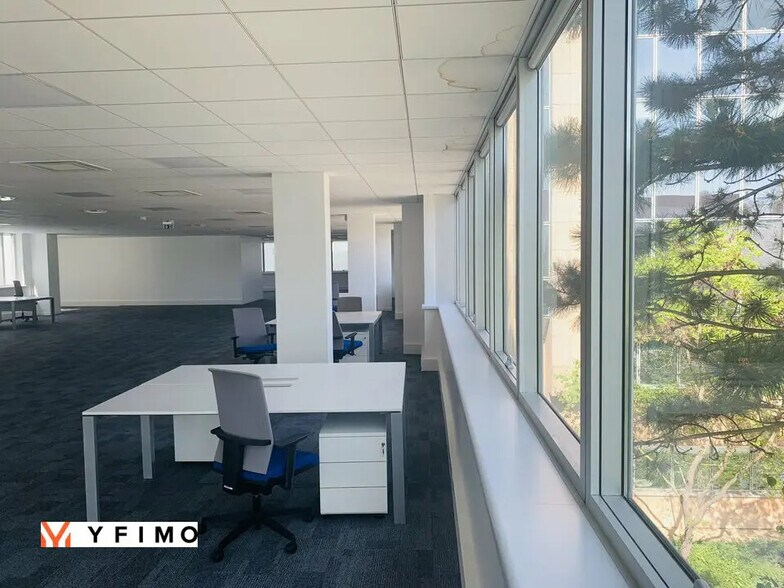 Bureau dans Vélizy-Villacoublay à louer - Photo de l’immeuble – Image 3 sur 6
