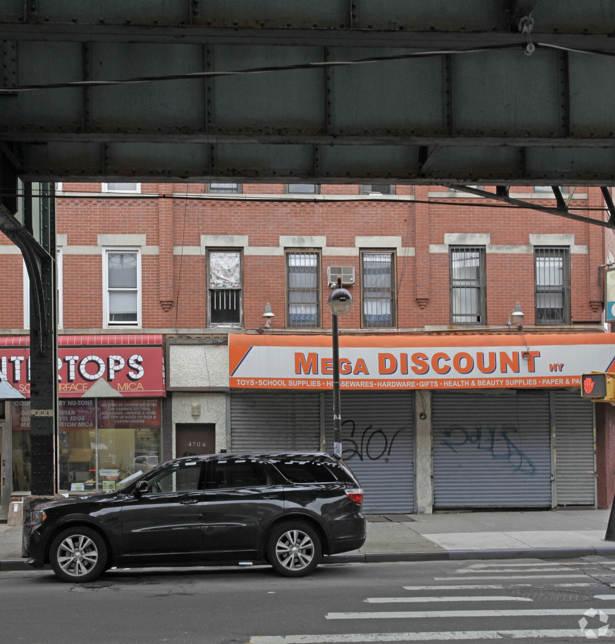 4704 New Utrecht Ave, Brooklyn, NY à louer Photo principale– Image 1 sur 11