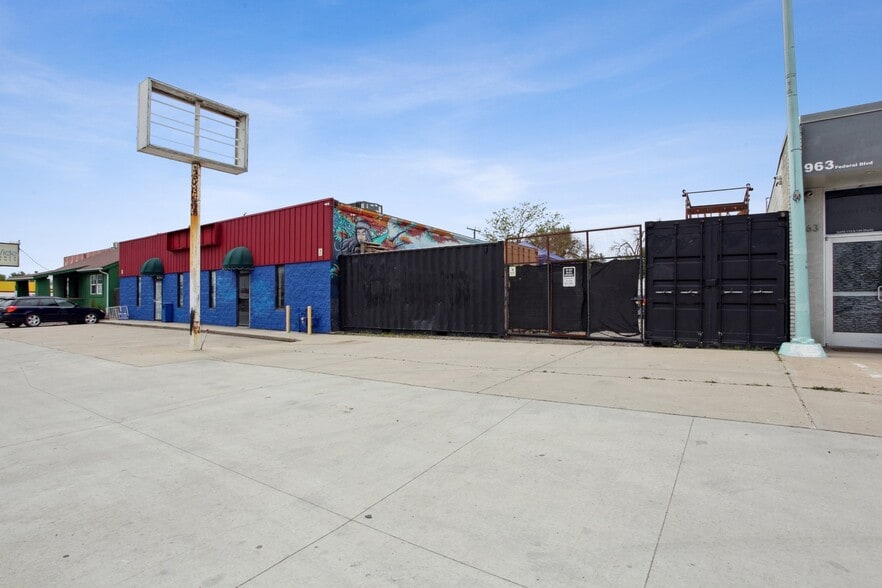 947 Federal Blvd, Denver, CO à vendre - Photo de l’immeuble – Image 2 sur 15