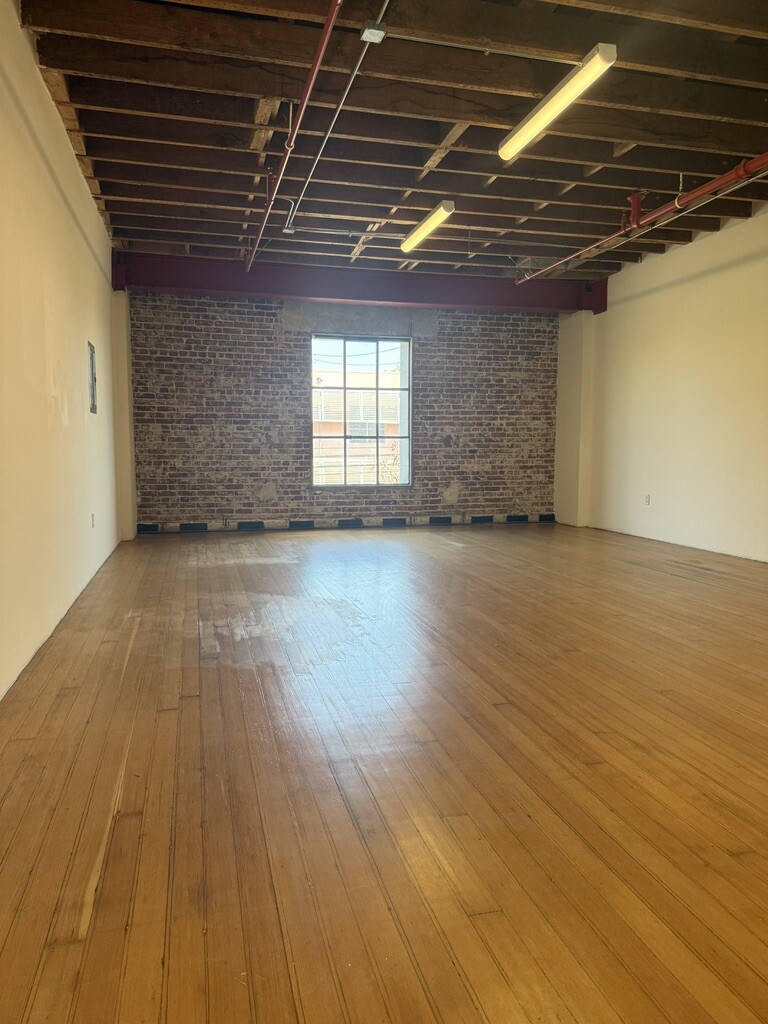 5176 Santa Monica Blvd, Los Angeles, CA à louer Photo intérieure– Image 1 sur 4