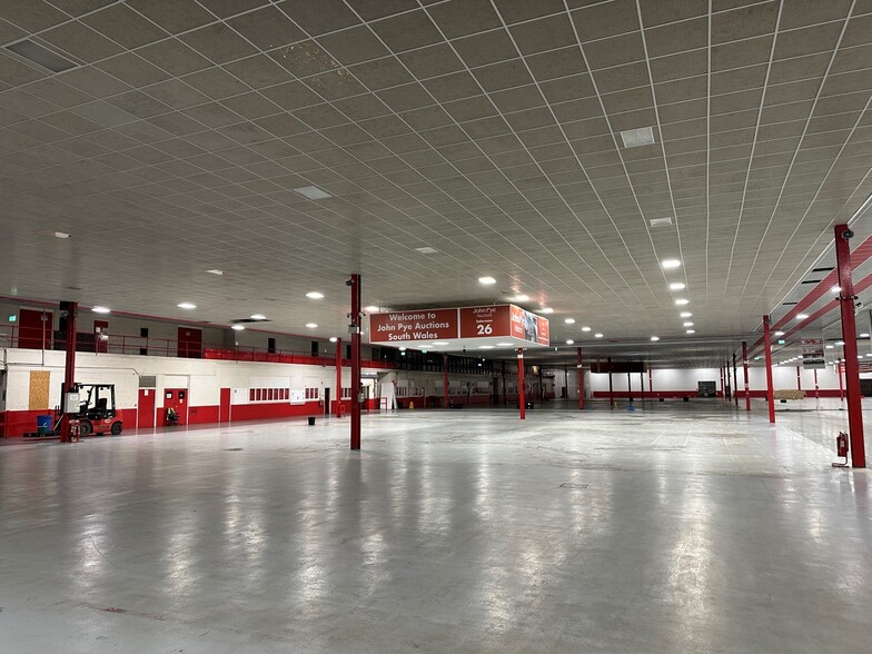 Kenfig Industrial Estate, Port Talbot à vendre - Photo de l’immeuble – Image 2 sur 5