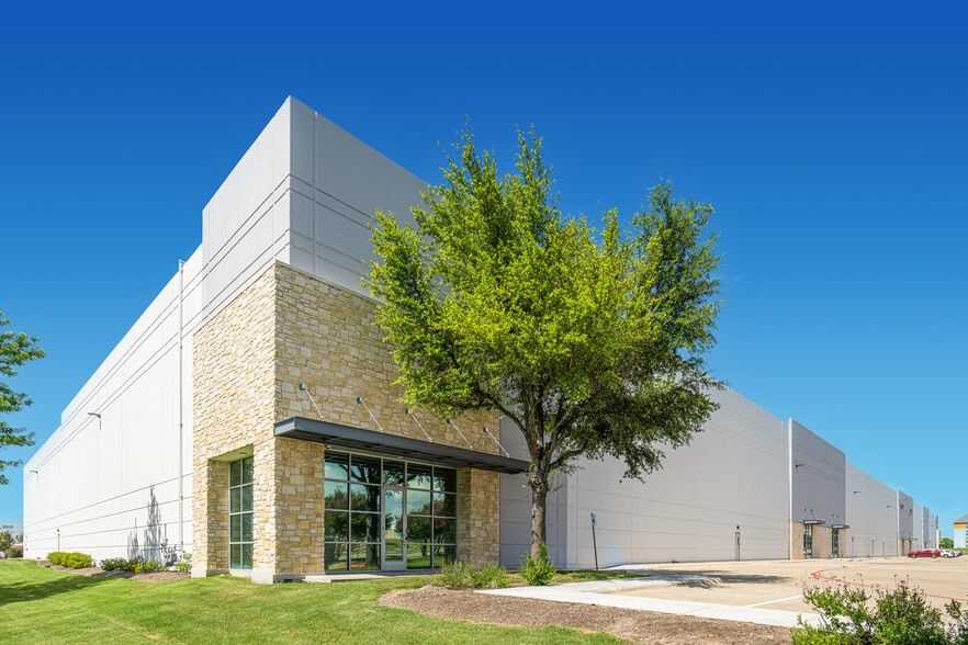 2120 Grand Avenue Pky, Austin, TX à louer - Photo de l’immeuble – Image 3 sur 8