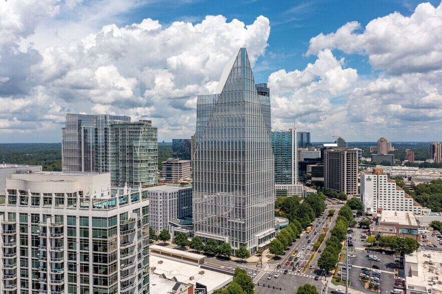 3280 Peachtree Rd NE, Atlanta, GA à louer - Photo de l’immeuble – Image 1 sur 53
