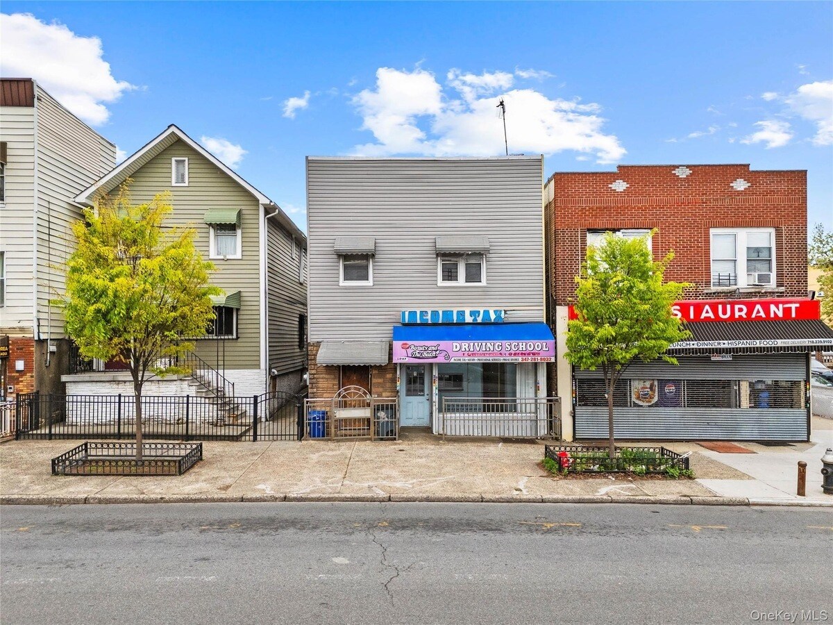 847 Castle Hill Ave, Bronx, NY à vendre Photo de l’immeuble– Image 1 sur 11