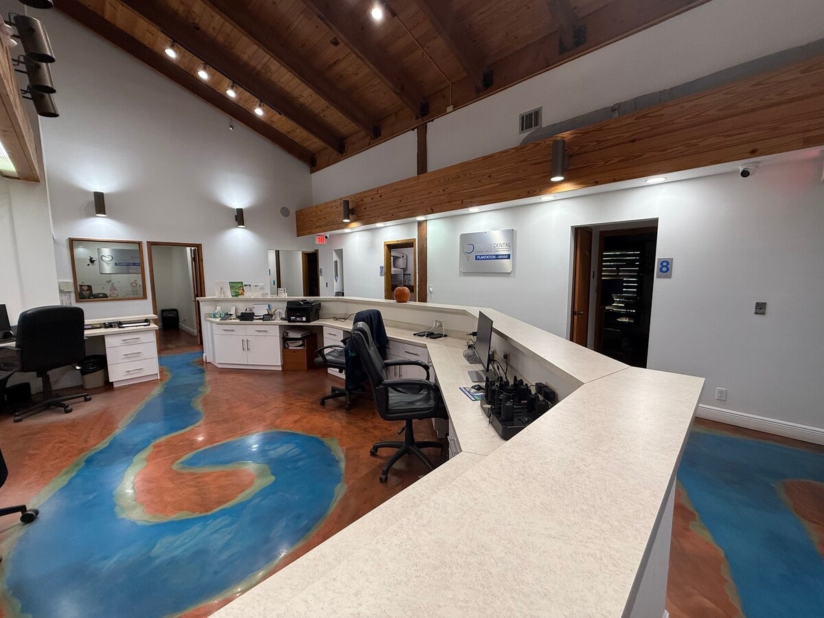 8200 W Sunrise Blvd, Plantation, FL 33322 - Lot Bldg A - - Photo intérieure - Image 2 of 41