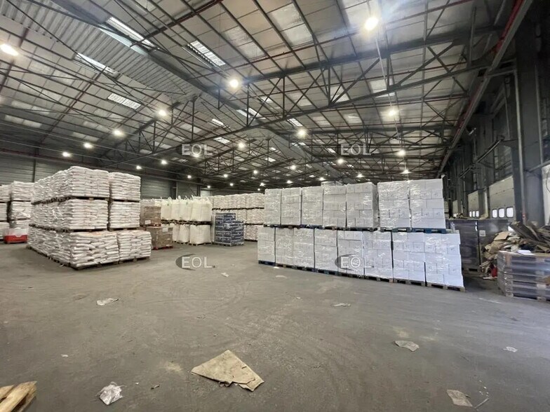 Industriel/Logistique dans Gennevilliers à louer - Photo de l’immeuble – Image 3 sur 5