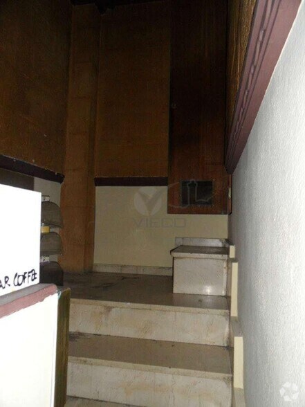 View Photo