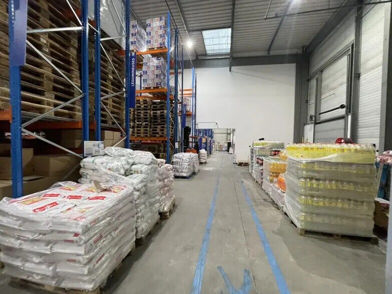 Industriel/Logistique dans Gennevilliers à louer - Photo de l’immeuble – Image 3 sur 30