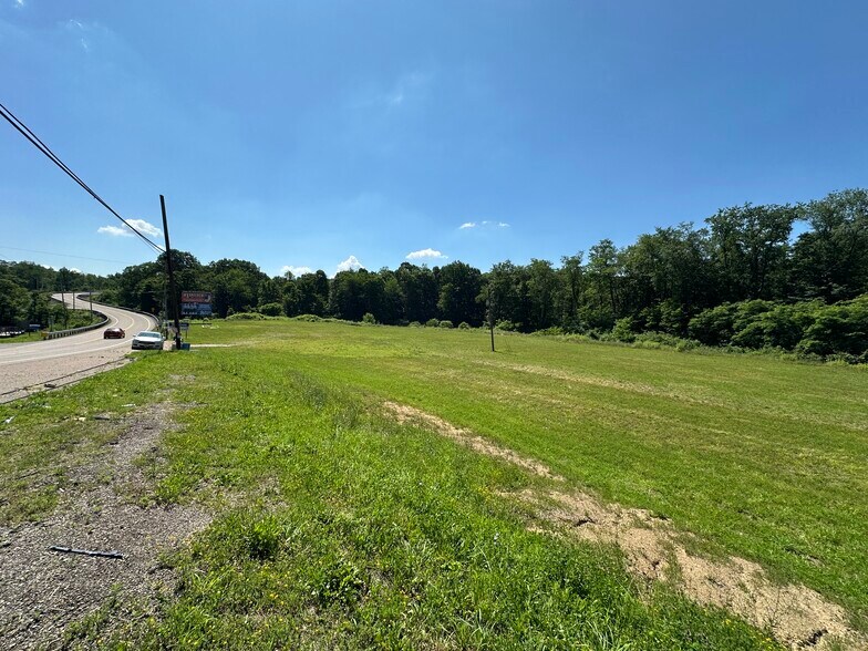 1278 OH-43, Richmond, OH à louer - Photo de l’immeuble – Image 3 sur 5