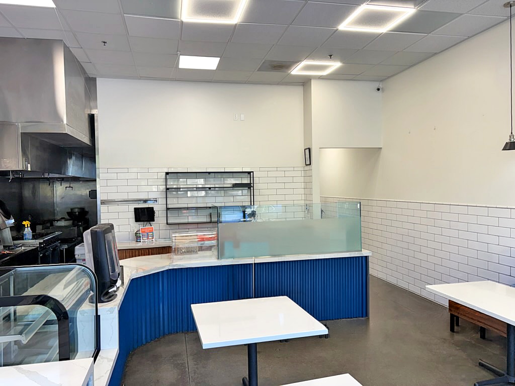 3410 Grand Ave, Chino Hills, CA à louer Photo intérieure– Image 1 sur 3