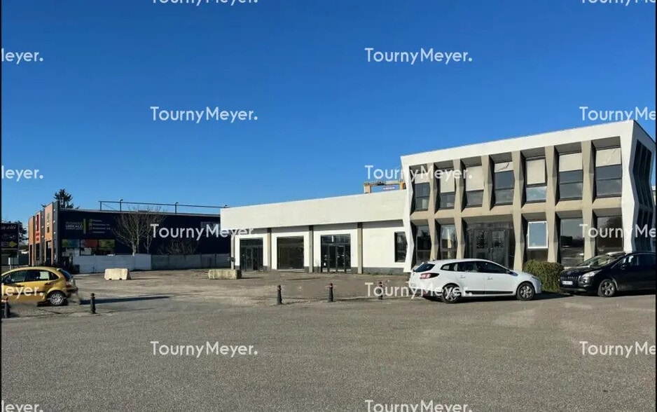 Bureau dans Libourne à louer - Photo de l’immeuble – Image 1 sur 5