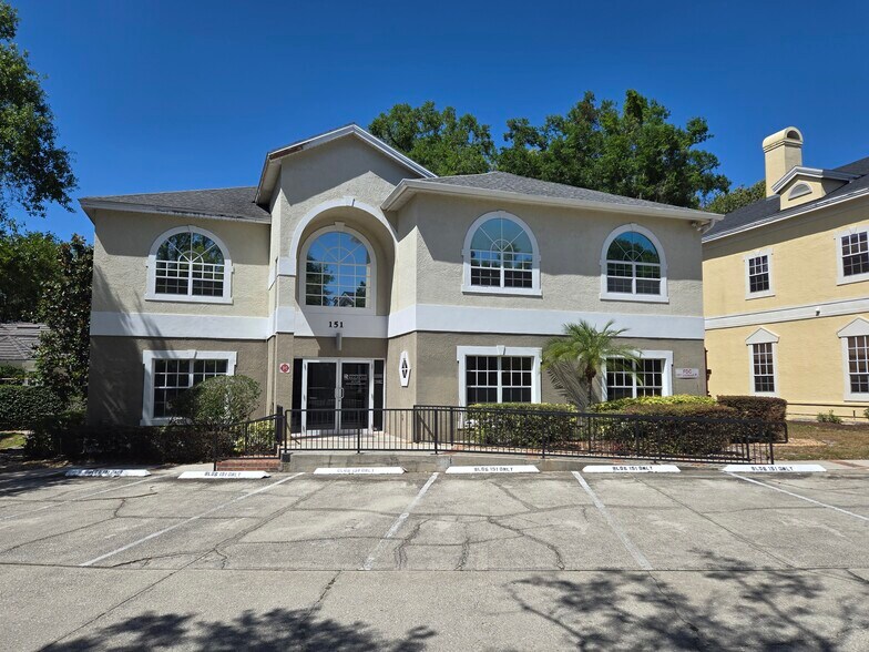 151 Lookout Pl, Maitland, FL à louer - Photo de l’immeuble – Image 1 sur 12