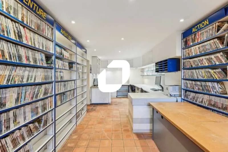 Local d’activités dans Colombes à louer - Photo intérieure – Image 3 sur 15