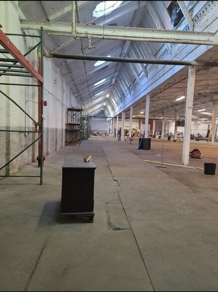 60-66 Jackson st, Holyoke, MA à vendre - Photo de l’immeuble – Image 3 sur 9