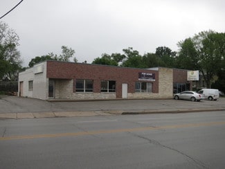 Plus de détails pour 1221-1225 S Saddle Creek Rd, Omaha, NE - Local commercial à louer