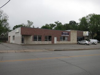Plus de détails pour 1221-1225 S Saddle Creek Rd, Omaha, NE - Local commercial à louer