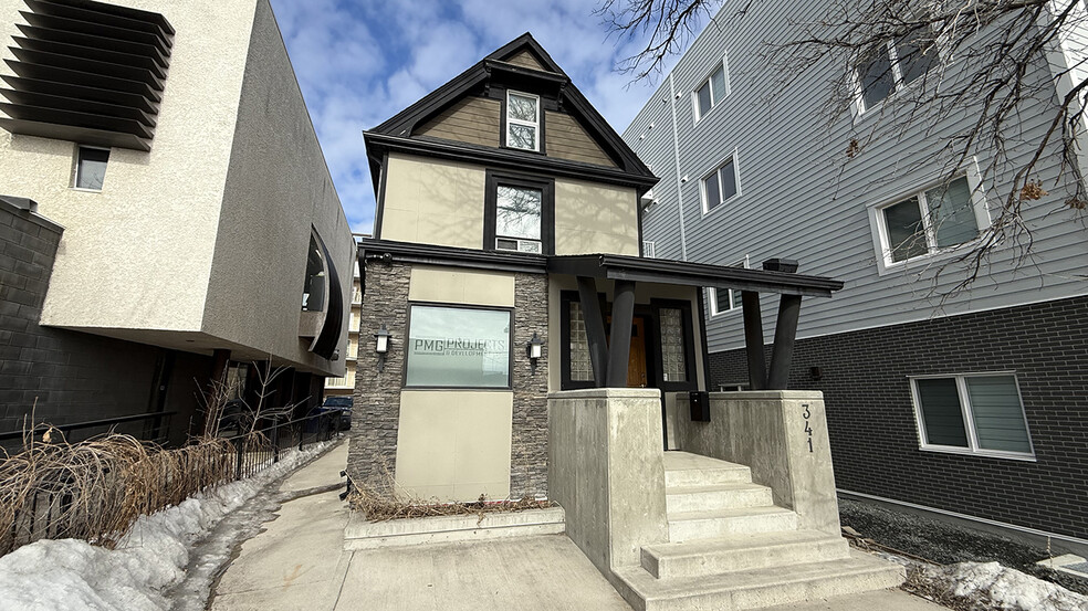 341 Wardlaw Av, Winnipeg, MB à vendre - Photo principale – Image 1 sur 9