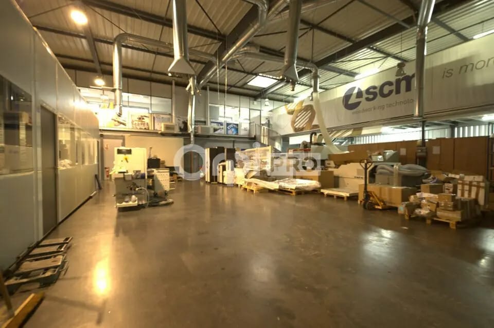 Bureau dans Vourles à louer Photo intérieure– Image 1 sur 105