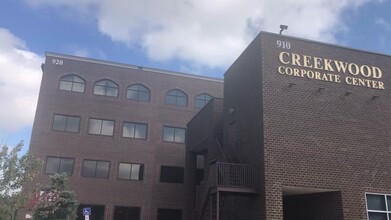910 W Basin Rd, New Castle, DE à louer - Vidéo sur l’annonce professionnelle 