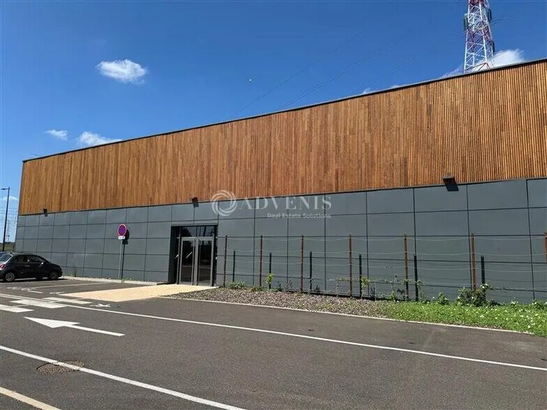 Local commercial dans Lampertheim à louer - Photo de l’immeuble – Image 1 sur 8