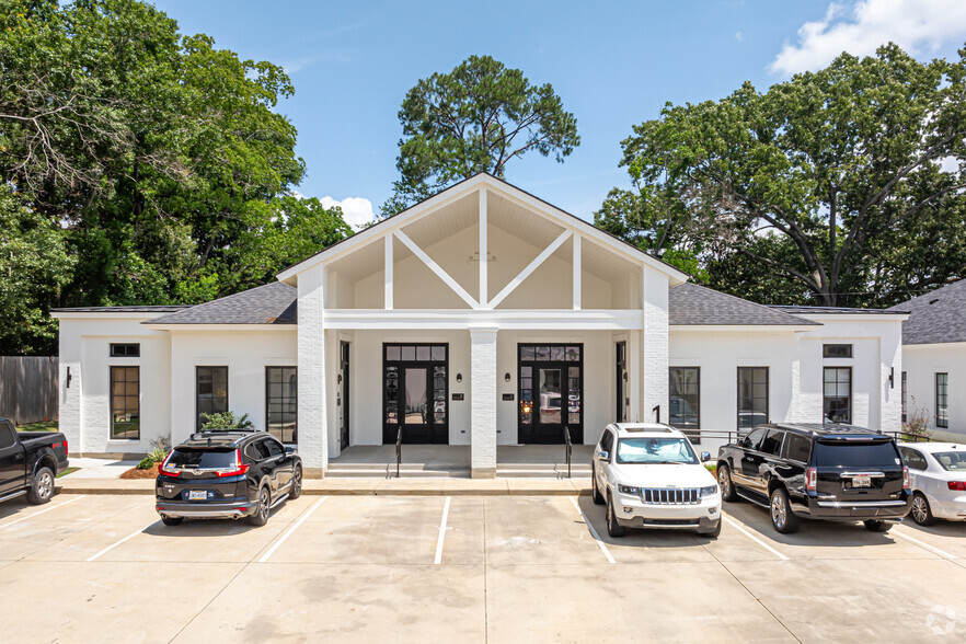 10235 Jefferson Hwy, Baton Rouge, LA à louer - Photo de l’immeuble – Image 2 sur 5