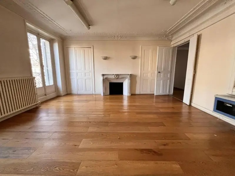 137 Boulevard De Magenta, Paris à louer Photo intérieure– Image 1 sur 8