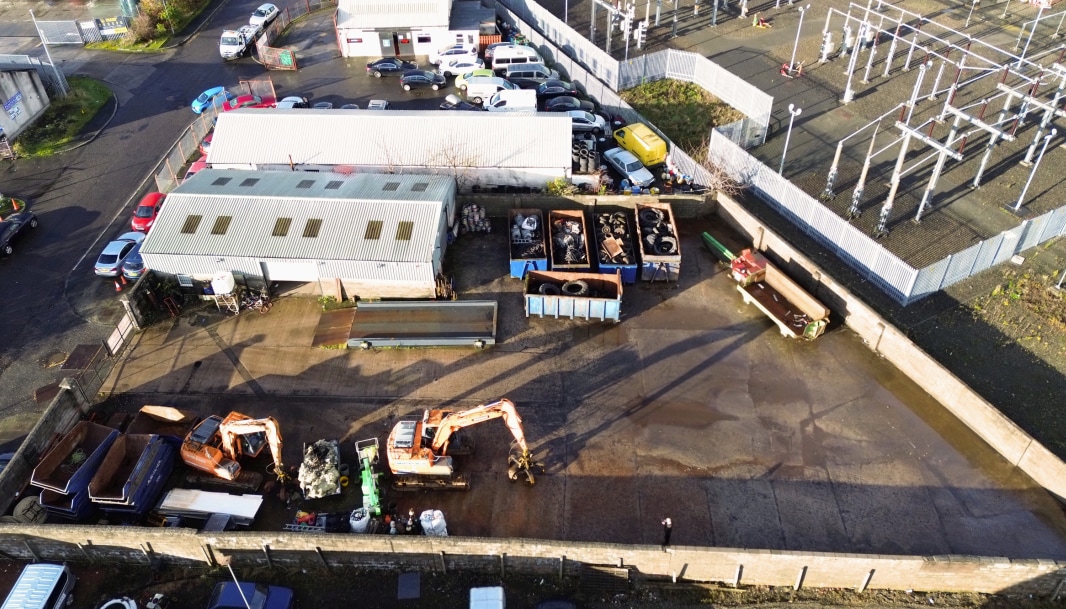 8 Broadleys Rd, Stirling à louer Photo principale– Image 1 sur 2