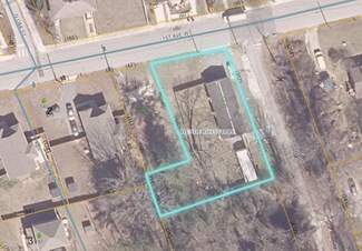 Plus de détails pour 726 1st Ave W, Hendersonville, NC - Local commercial à vendre