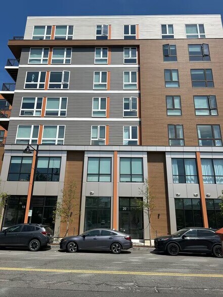 18-20 Innerbelt Rd, Somerville, MA à vendre - Photo principale – Image 1 sur 12