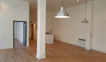 219 Long Ln, Londres à louer Photo de l’immeuble– Image 2 sur 5
