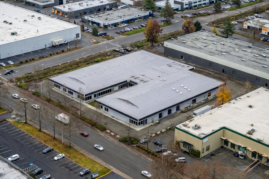 950 Andover Park E, Tukwila, WA à vendre - Photo de l’immeuble – Image 2 sur 10