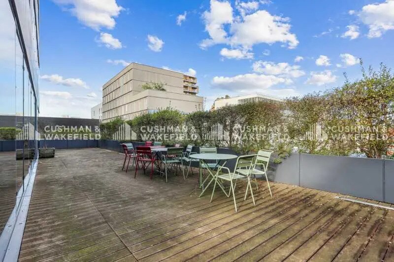 2-8 Rue Albert Einstein, Paris à louer - Photo de l’immeuble – Image 3 sur 5