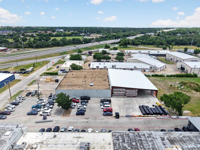 2106-2110 E Richmond Ave, Fort Worth, TX à louer - Photo de l’immeuble – Image 3 sur 12