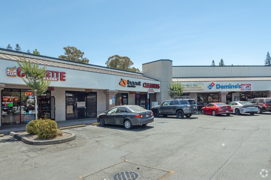 1500-1520 W El Camino Ave, Sacramento, CA à vendre - Photo de l’immeuble – Image 3 sur 6