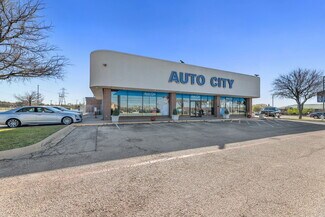Plus de détails pour 940 N I-35 E, Lancaster, TX - Bureau/Local commercial à louer