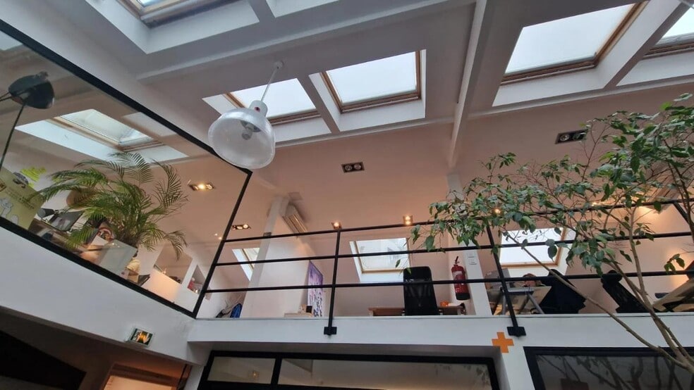 Bureau dans Boulogne-Billancourt à vendre - Photo de l’immeuble – Image 2 sur 5