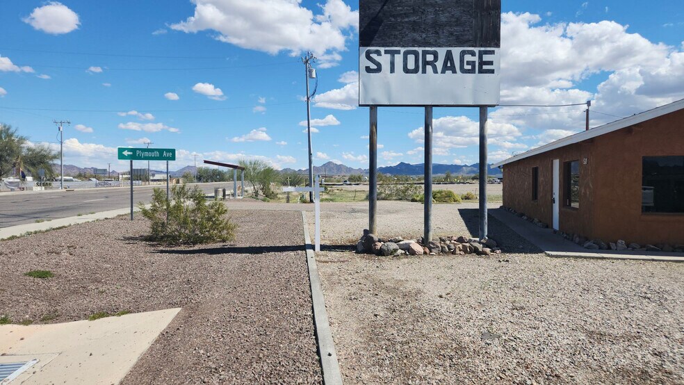 511 E Main St, Quartzsite, AZ à louer - Photo de l’immeuble – Image 3 sur 23