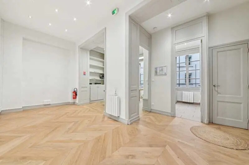 65 Rue De La République, Lyon à louer - Photo de l’immeuble – Image 3 sur 15
