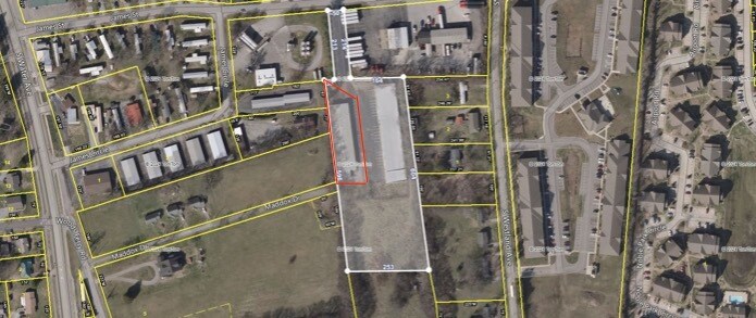 215 James St, Gallatin, TN à louer - Photo de l’immeuble – Image 2 sur 14