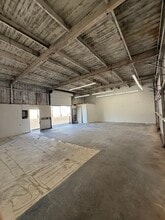 5753 Auburn Blvd, Sacramento, CA à louer Photo intérieure– Image 2 sur 3