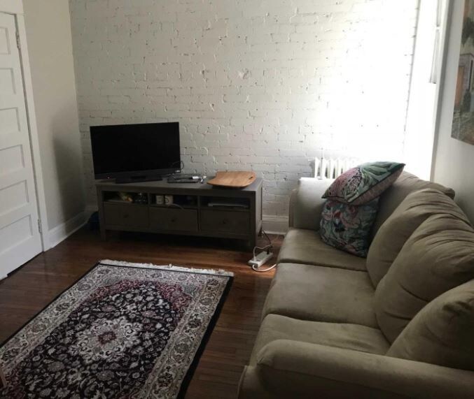 497 Bloor St W, Toronto, ON à louer - Photo de l’immeuble – Image 1 sur 12