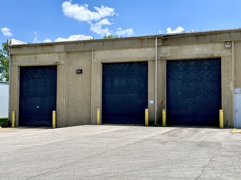 2800 Warehouse Rd, Owensboro, KY à vendre - Photo de l’immeuble – Image 2 sur 8