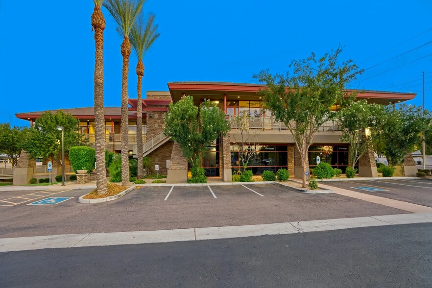 6515 S Rural Rd, Tempe, AZ à louer - Photo de l’immeuble – Image 2 sur 11