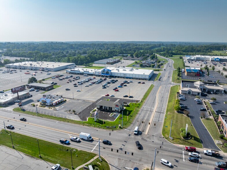 3703 National Rd E, Richmond, IN à vendre - Photo de l’immeuble – Image 2 sur 3