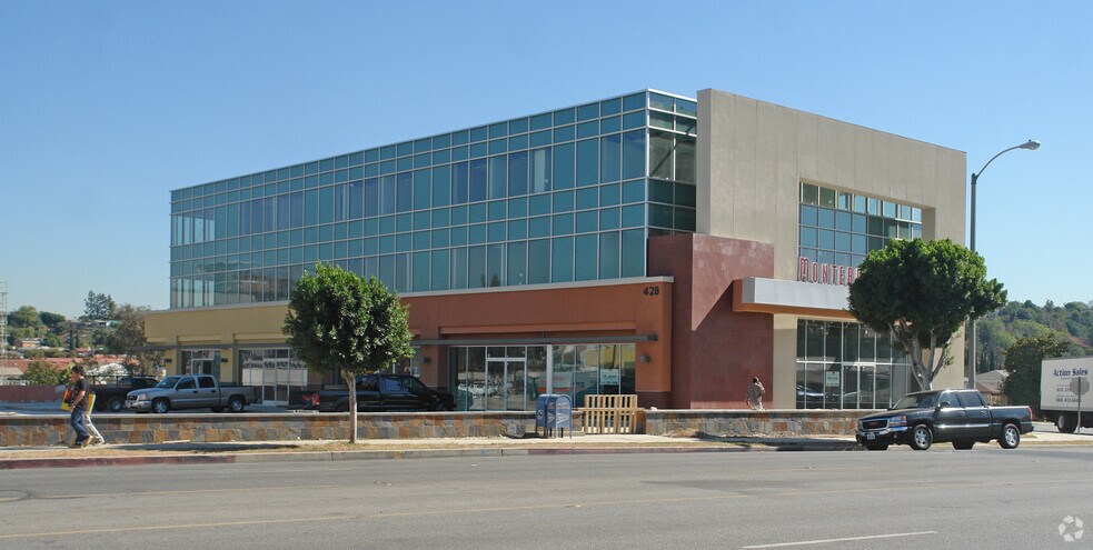 400 S Atlantic Blvd, Monterey Park, CA à louer - Photo de l’immeuble – Image 2 sur 6