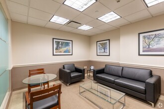 445 Hamilton Ave, White Plains, NY à louer Photo intérieure– Image 2 sur 9